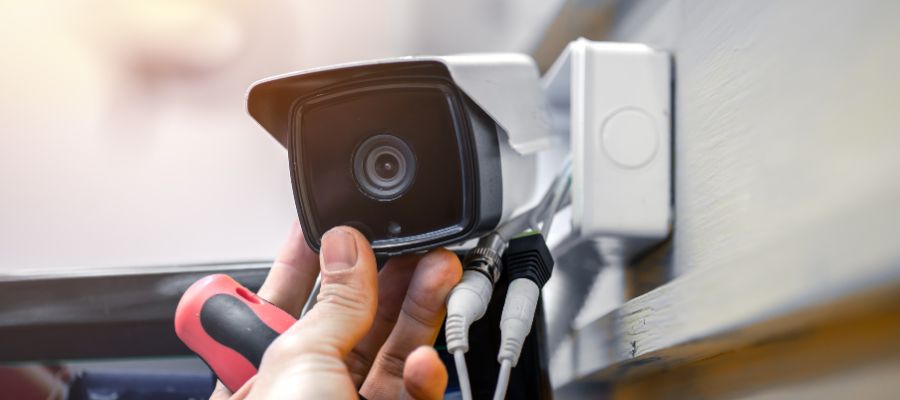 The 4 Best Security Cameras for Small Businesses